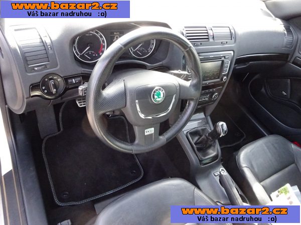 Škoda Octavia 2.0 TDI Combi RS r.v.2012 (125 kw) serviska 