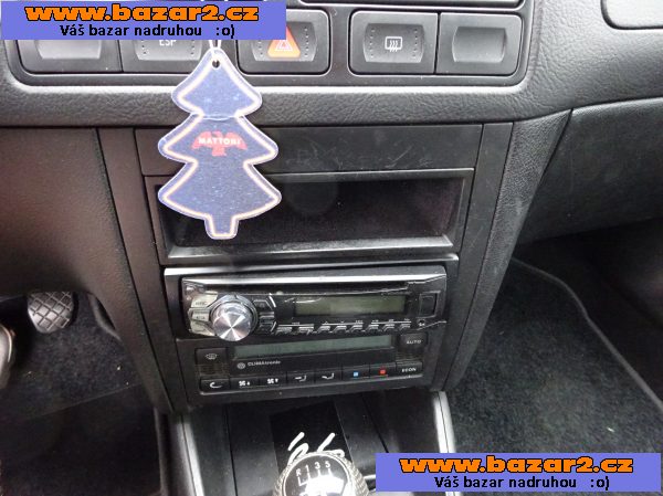 Volkswagen Golf, 1.9 TDI r.v.2002 (74 KW) KLIMA