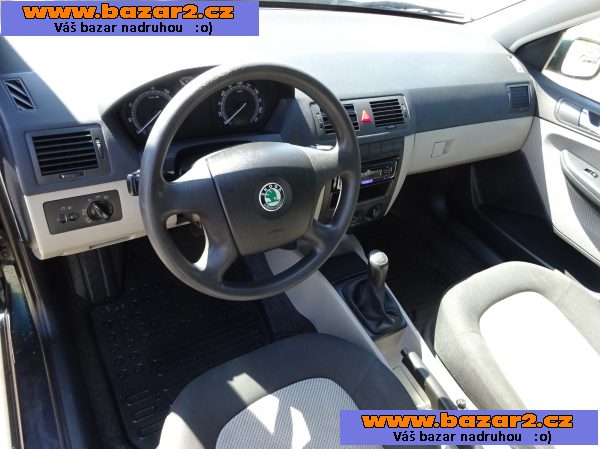 Škoda Fabia 1.2i r.v.2006 (47 kw) Koupeno v ČR