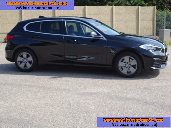 BMW 1 118i r.v.2021 1.Majitel odpočet DPH (100 KW)