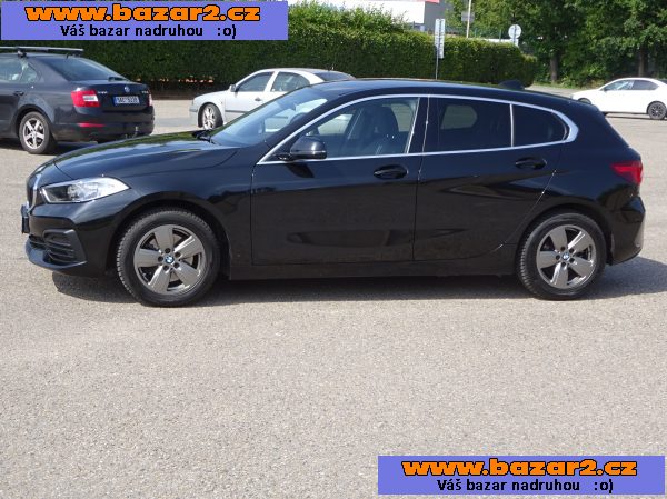 BMW 1 118i r.v.2021 1.Majitel odpočet DPH (100 KW)