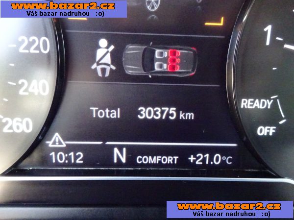 BMW 1 118i r.v.2021 1.Majitel odpočet DPH (100 KW)