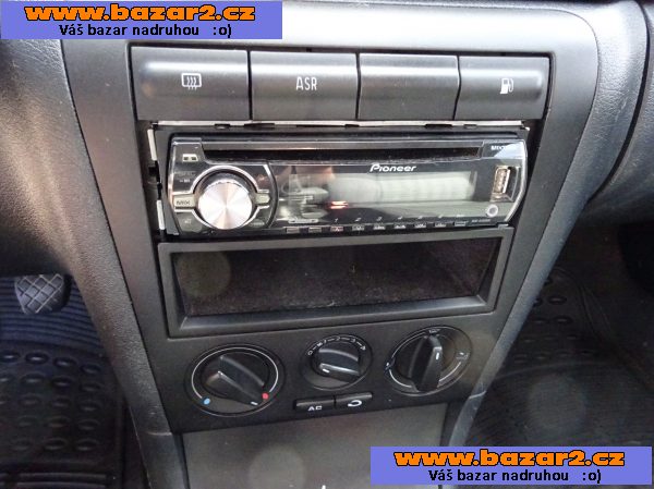 Škoda Octavia 1.6i Combi r.v.2004 (75 kw) klima