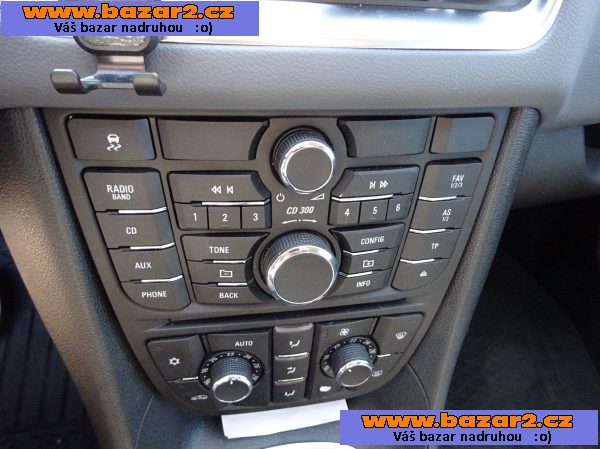 Opel Meriva 1.4T r.v.2014 (88 kw) Koupeno v ČR