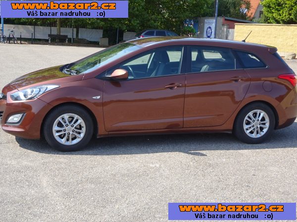 Hyundai i30 1.6i Combi r.v.2014 (88 kw) Koupeno ČR
