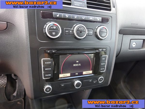 VW Touran 1.6 TDI r.v.2013 Automat (77 kw) 