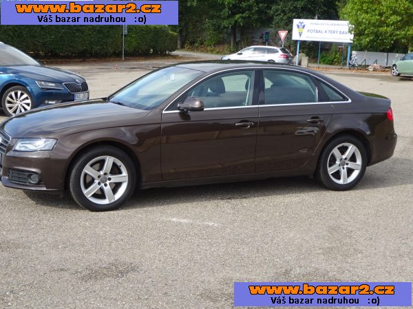 Audi A4 2.0 TDI r.v.2011 2.Majitel Koupeno v ČR