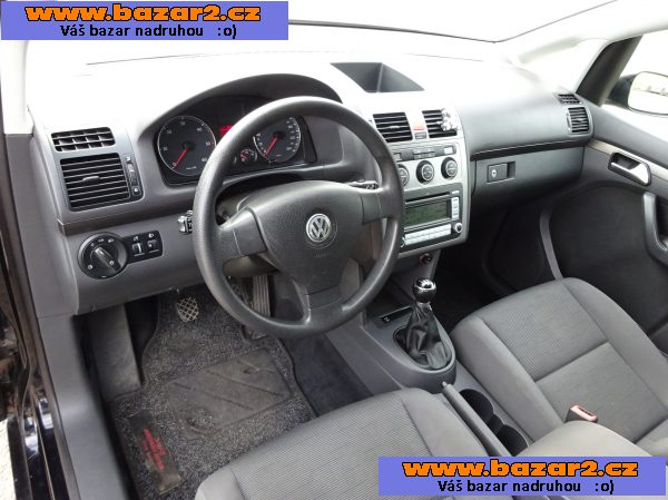 VW Touran 1.9 TDI r.v.2007 (77 kw) 7 míst stk:10/2026