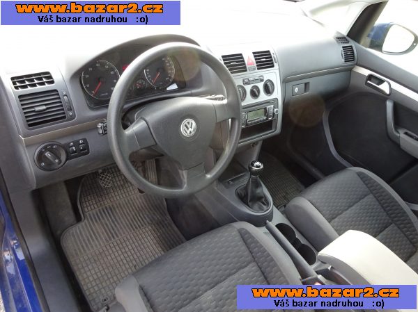 VW Touran 1.4 TSI r.v.2010 (103 kw) 7 míst stk:10/2026