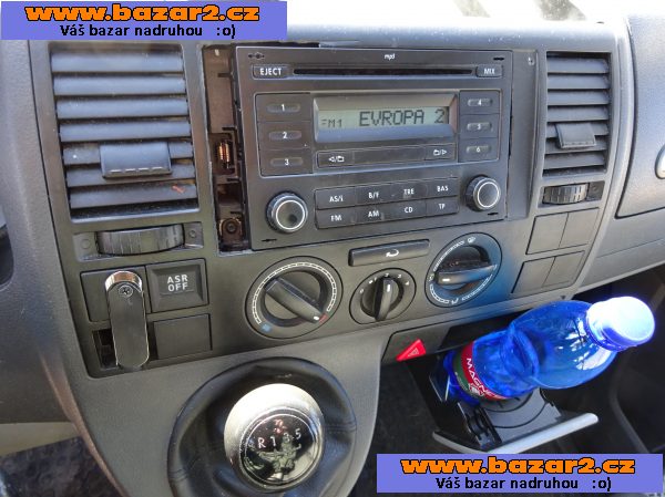 VW Transporter 1.9 TDI r.v.2010 (75 kw) Koupeno v ČR 