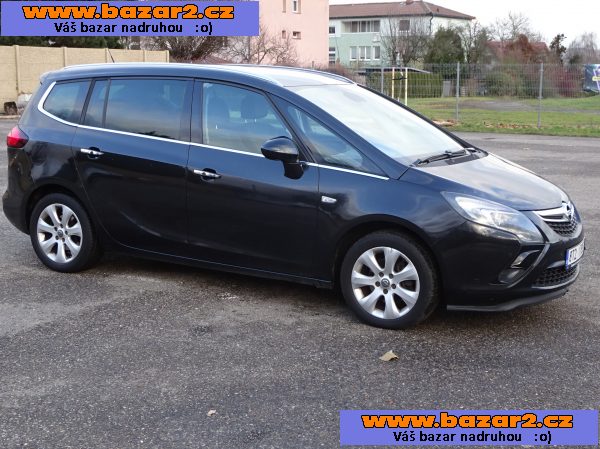 Opel Zafira Tourer 2.0 D r.v.2012 2.Maj.sev.kníž.ČR (DPH) 