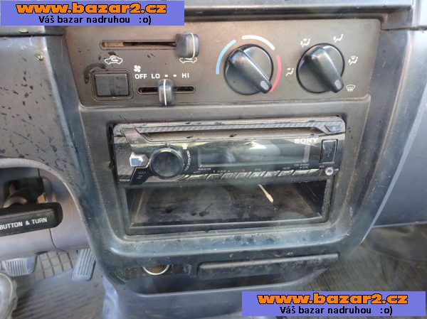 Toyota Hilux 2.5 D r.v.2001 Koupeno v ČR stk:5/2026 