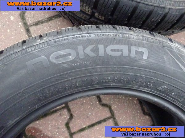 Zimní pneu Nokian 255x55 R18
