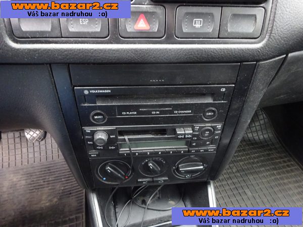 VW Golf 1.6i r.v.2002 (77 kw) stk:1/2026 ČR