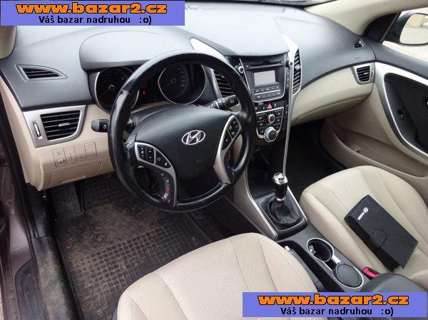 Hyundai i30 1.6i Combi r.v.2014 (88 kw) 1.MAJITEL