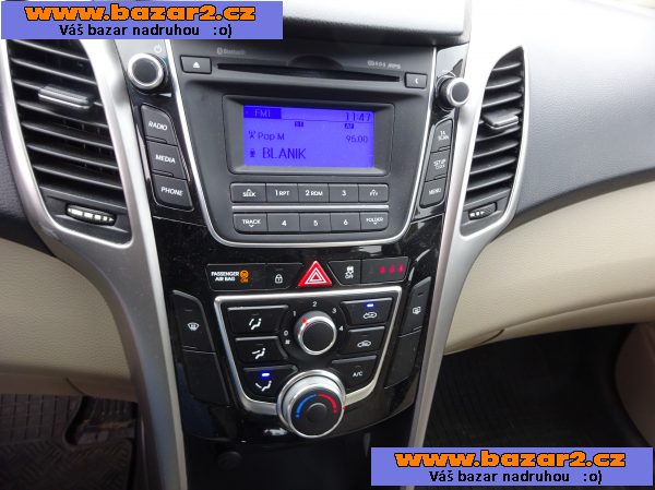 Hyundai i30 1.6i Combi r.v.2014 (88 kw) 1.MAJITEL