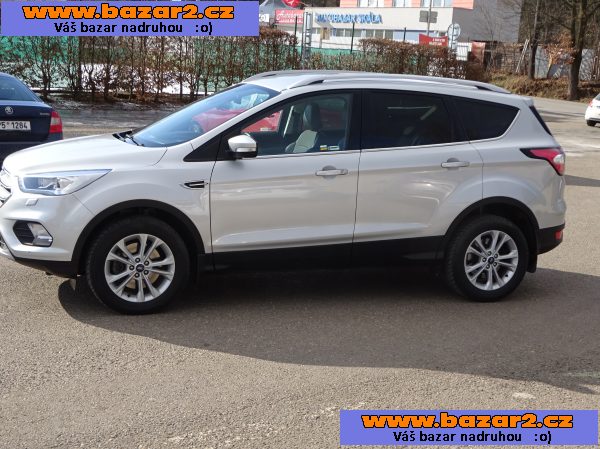 Ford Kuga 2.0 TDCI 4x4 r.v.2019 1.Maj.serv.kníž.ČR