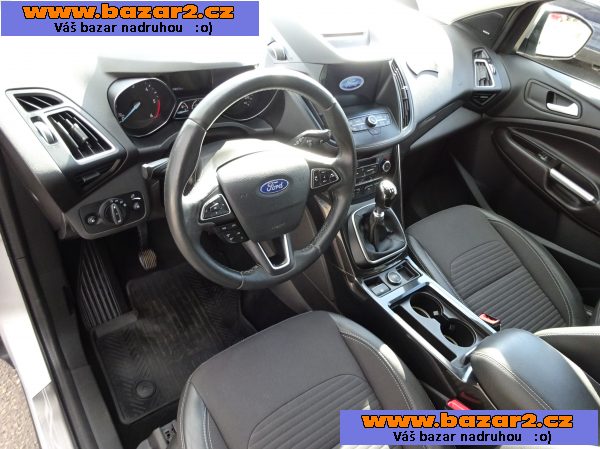 Ford Kuga 2.0 TDCI 4x4 r.v.2019 1.Maj.serv.kníž.ČR