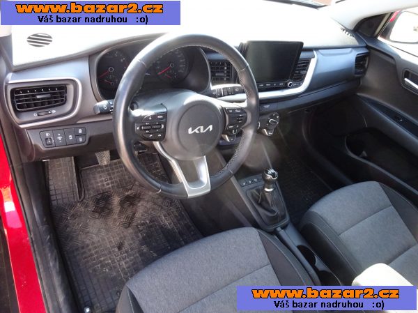 Kia Stonic 1.2DPi r.v.2023 (61 kw) 1.maj.serv.kníž.ČR (DPH)