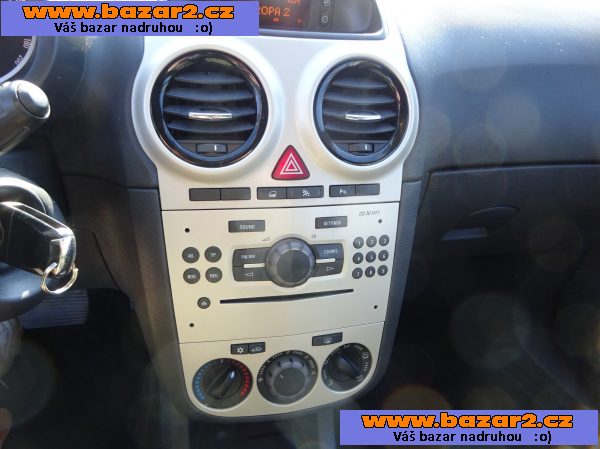 Opel Corsa 1.2i r.v.2008 (59 kw) Automat