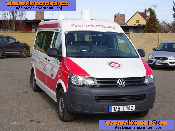 VW Transporter 2.5 TDI SANITKA r.v.2012 (103 kw)AUTOMAT