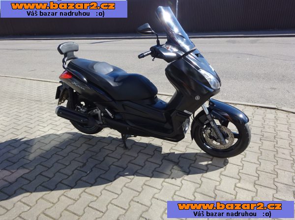 Yamaha X-MAX 250 r.v.2009 (15 kw)