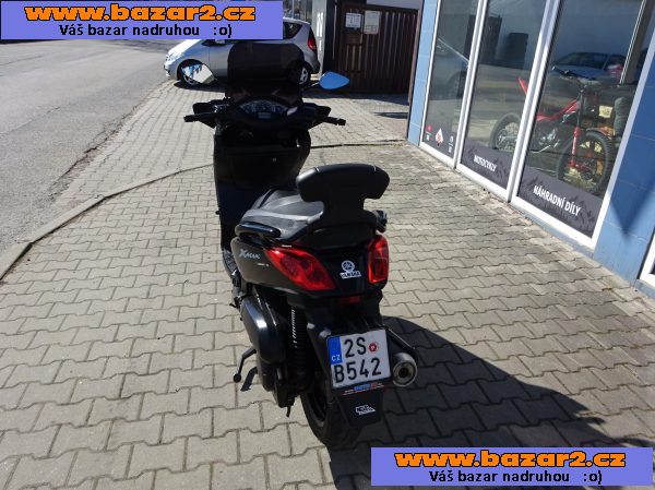 Yamaha X-MAX 250 r.v.2009 (15 kw)