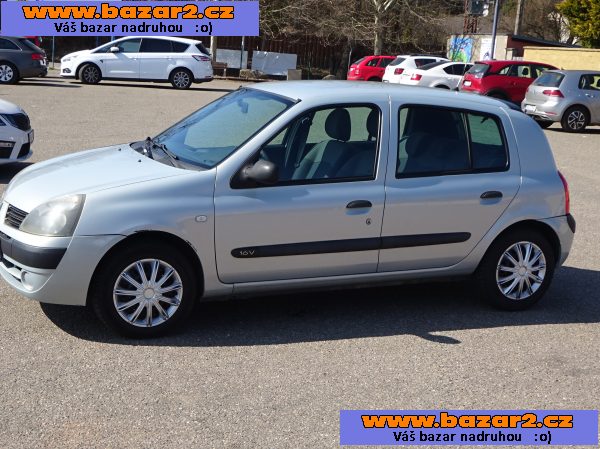 Rnault Clio 1.2i r.v.2004 stk:3/2027
