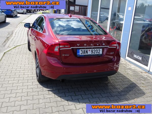 Volvo S60 2.0D r.v.2010 (120 kw) serviska Koupeno ČR