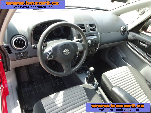 Suzuki SX4 1.6i r.v.2014 1.Maj.serv.kníž.ČR