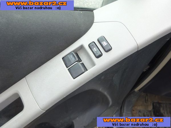 Toyota Yaris 1.3i r.v.2008 (64 kw) stk:6/2027 Koupeno v ČR