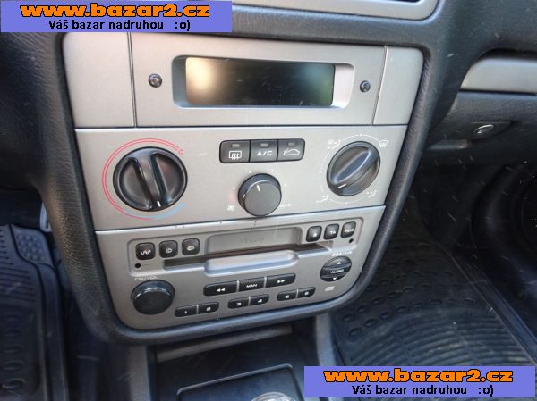 Peugeot 406 2.0 HDI Combi r.v.2003 (66 kw) stk:5/2027