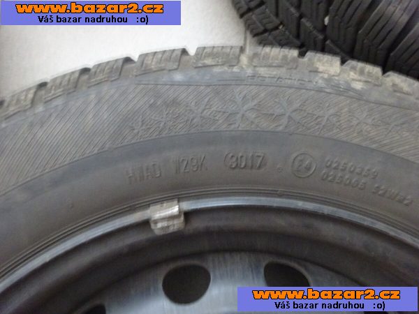 Hyundai i20 Prodám sadu zimních pneu + plech.disky