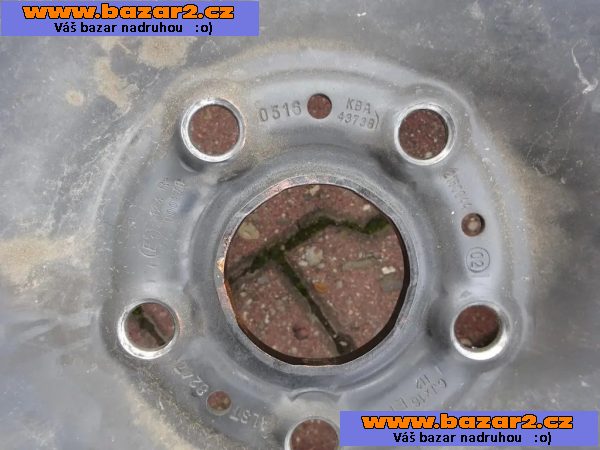 Škoda Octavia III Zimní pneu 205x55x16 Bridgestone