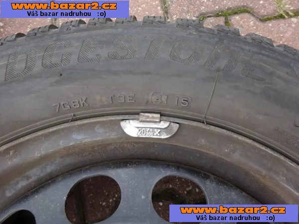 Škoda Octavia III Zimní pneu 205x55x16 Bridgestone