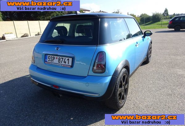 Mini Cooper 1.6i r.v.2005 (85 kw)