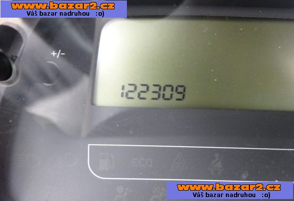 Citroen C3 1.4i r.v.2006 (54 kw) Koupeno v ČR-6, inzerce-cz.cz Citroen C3 1.4i r.v.2006 (54 kw) Koupeno v ČR