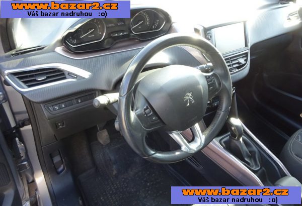 Peugeot 2008 1.4 HDI r.v.2015 (50 kw) Koupeno v ČR