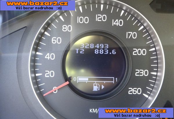 Volvo XC 70 2.4 D5 AWD Combi r.v.2008 (136 kw) ČR
