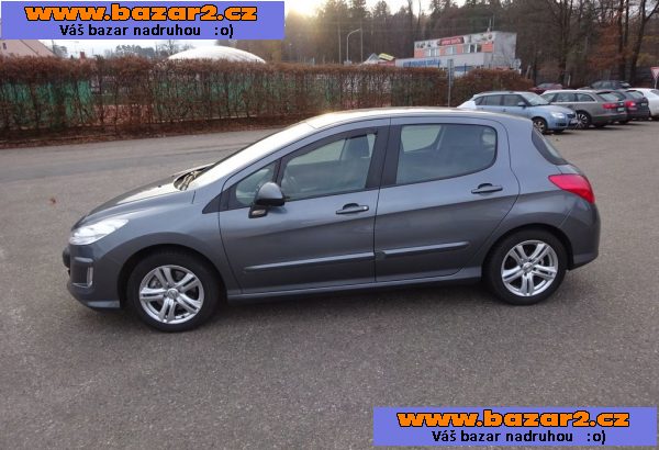 Peugeot 308 1.6i r.v.2010 serviska STK:9/2027
