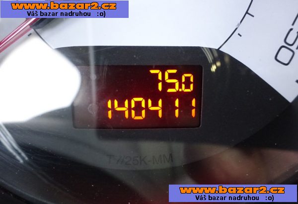 Peugeot 308 1.6i r.v.2010 serviska STK:9/2027