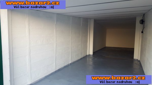 Pronájem garáže na dvě auta 37m2 Kralupy Lobeček garáž pronájmu 