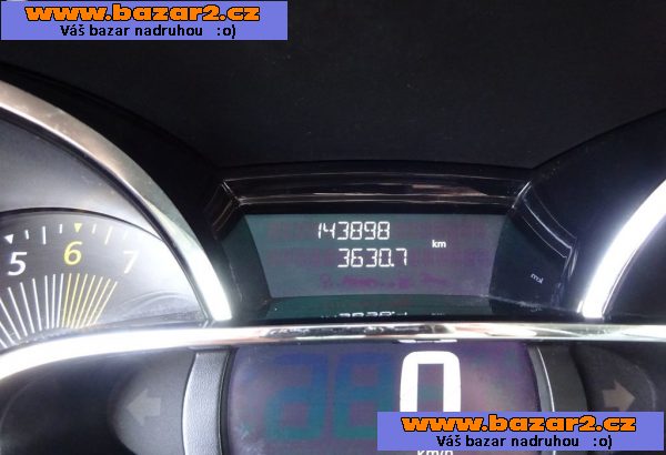 Renault Clio 1.2i Combi r.v.2014 (54 kw) klima stk:11/2027