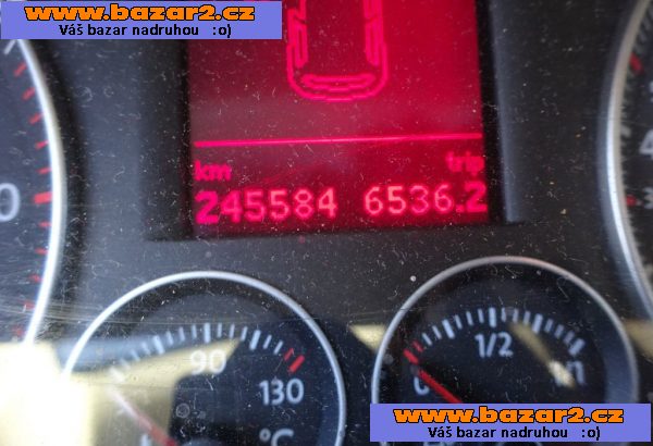 VW Touran 1.9 TDI r.v.2005 (77 kw) 7 míst stk:5/2027