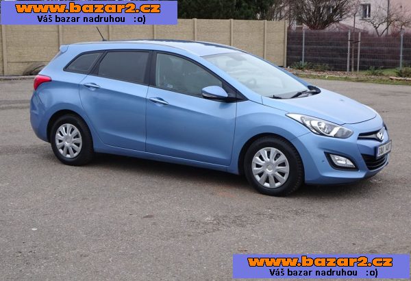 Hyundai i30 1.6i Combi r.v.2012 (99 kw) 2.Maj.serv.kníž.ČR