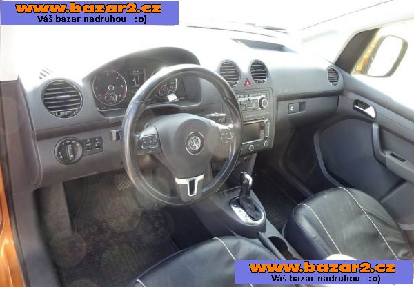 VW Caddy 2.0 TDI Life r.v.2013 (103 kw) 7 Míst Automat
