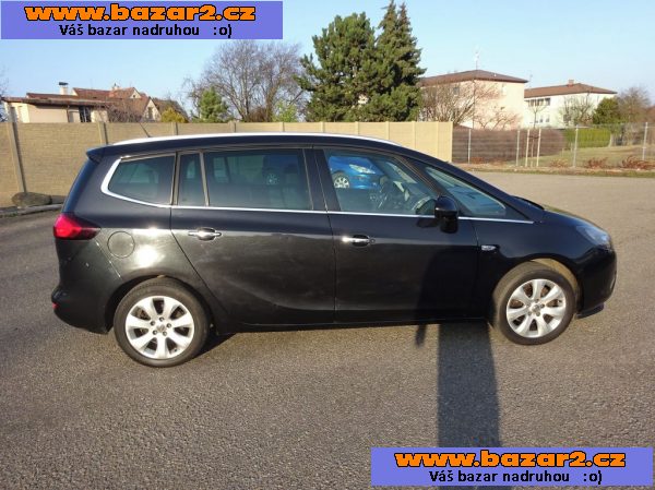 Opel Zafira Tourer 2.0 CDTi r.v.2012 3.Maj.serv.kníž.ČR