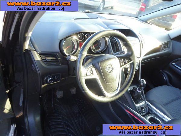Opel Zafira Tourer 2.0 CDTi r.v.2012 3.Maj.serv.kníž.ČR