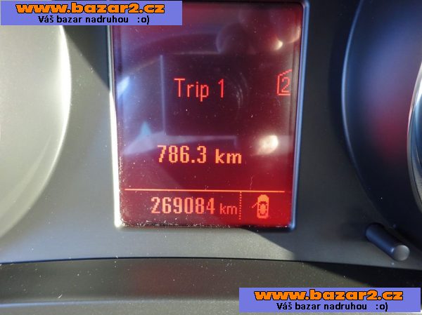 Opel Zafira Tourer 2.0 CDTi r.v.2012 3.Maj.serv.kníž.ČR