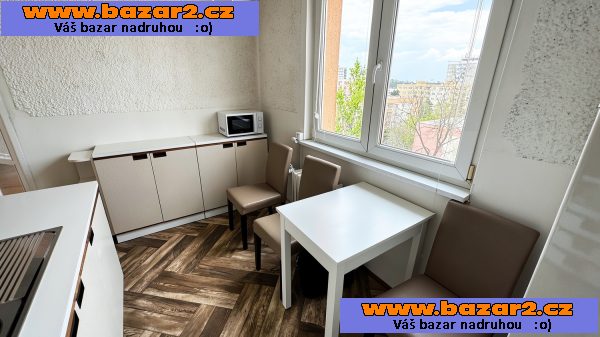 Pronájem bytu 2+1 s lodžií (56 m²), ul. Tuchorazská, Praha 10 – Malešice-3, inzerce-cz.cz Pronájem bytu 2+1 s lodžií (56 m²), ul. Tuchorazská, Praha 10 – Malešice
